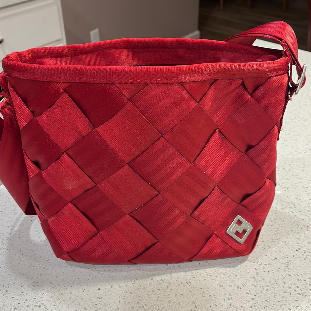 Maggie Bags Seatbelt Purse